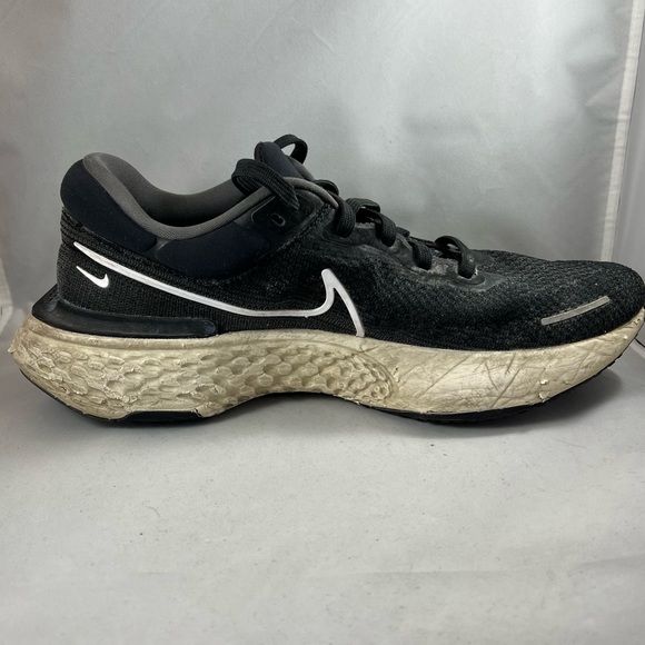 Nike ZoomX Invincible Run Flyknit Running Shoes - Men's size 11.5 - Picture 9 of 13